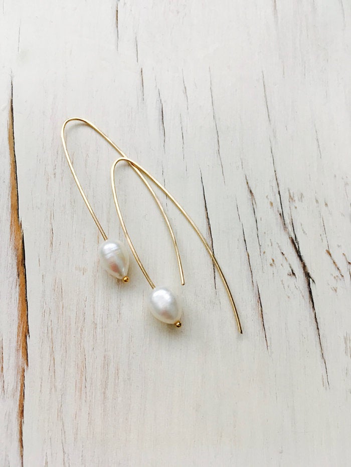 Pearl Oblong Hoop Earrings
