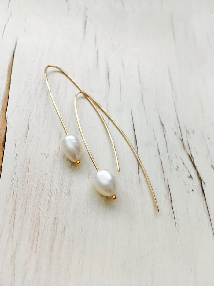 Pearl Oblong Hoop Earrings