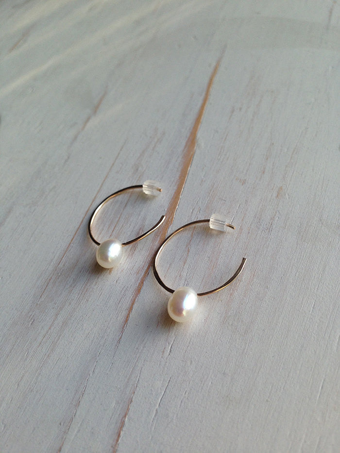 Pearl Tear Hoop