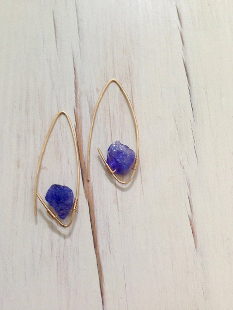 Natural Tanzanite Endless Hoop